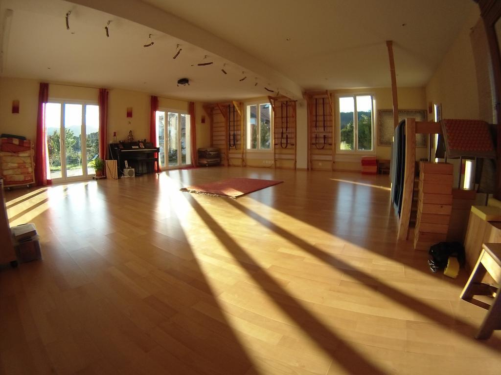 Centre Viayoga Hotel Saint-Cergue Buitenkant foto